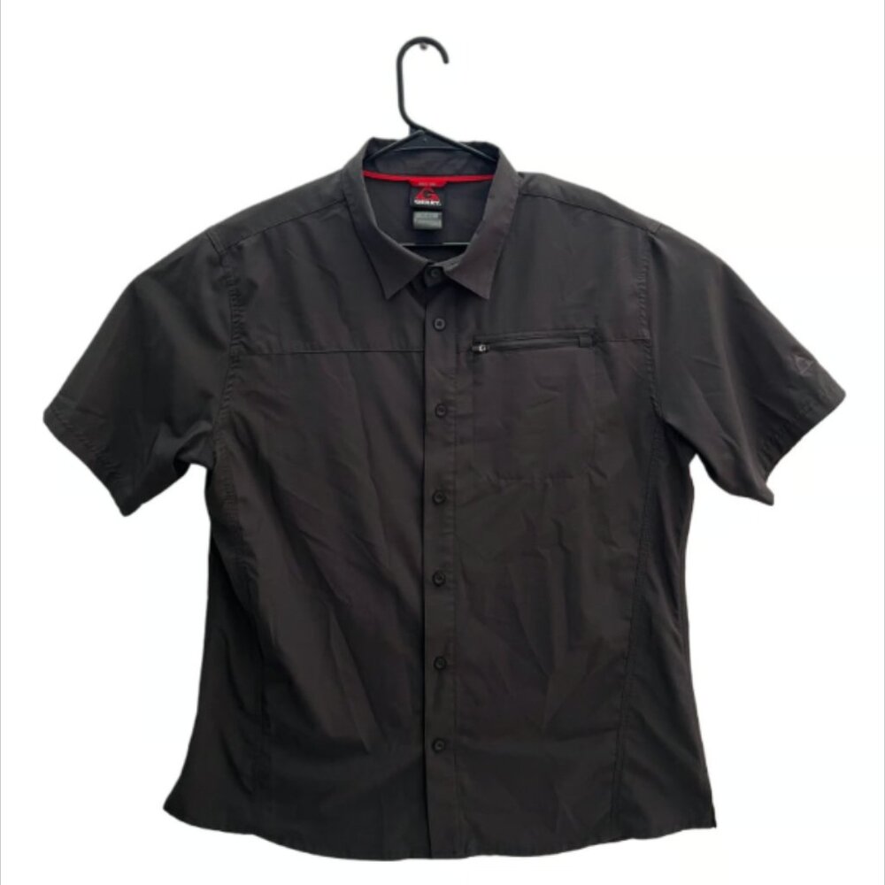 Gerry Men's Black Short Sleeve Button Up Shirt With Zipper Pocket Sz L